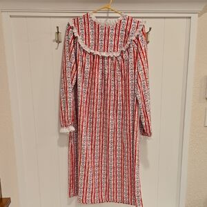 Lanz of Salsburg Red, White, and Blue Floral Women's Flannel  Nightgown